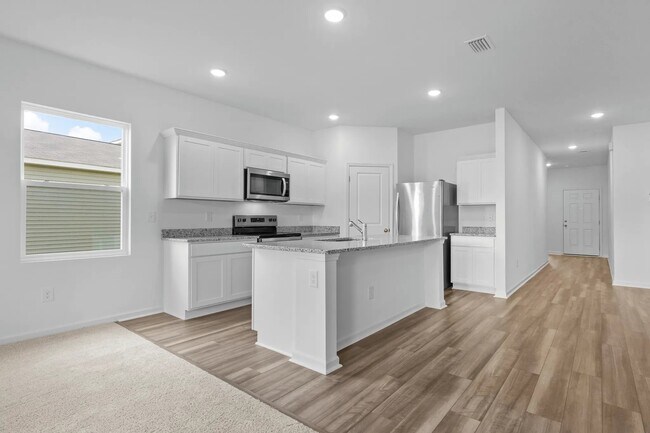Building Photo - 1305 Morris Lp