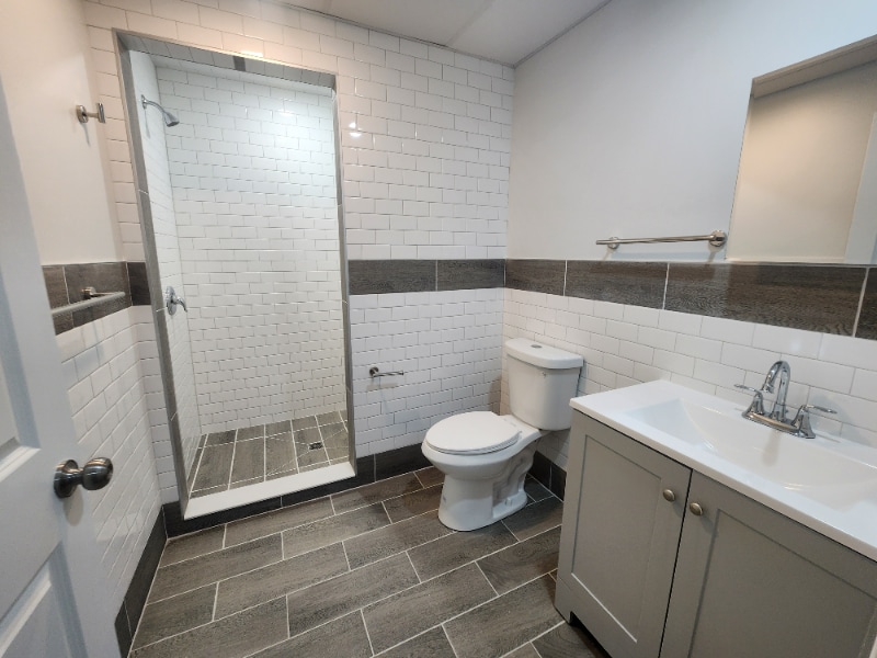 Foto del edificio - 151 S Main St