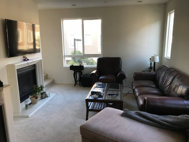 Living Room - 14701 Sherman Way