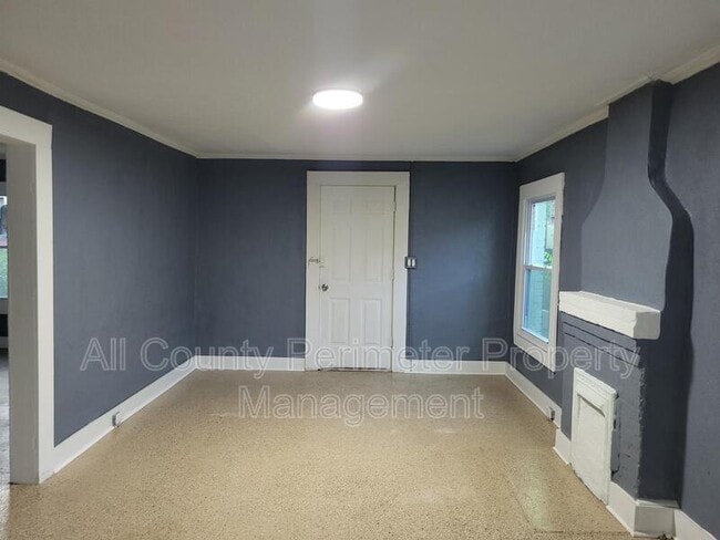Foto del edificio - 2177 Adams Ave