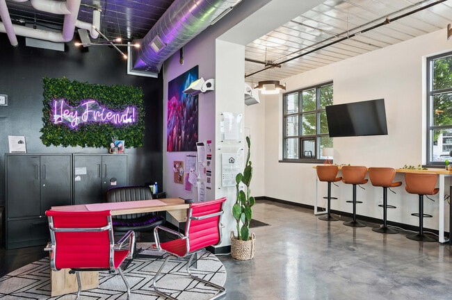 Abigail -02 - The Abigail