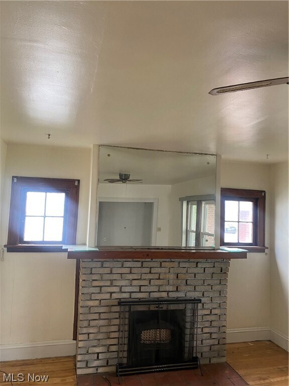 Building Photo - 3656 E 153rd St