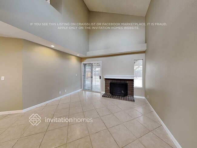 Foto del edificio - 11755 Burl Dr