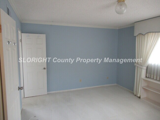 Foto del edificio - AVAILABLE JULY - 3 Bed & 2 Baths