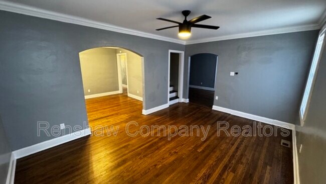 Building Photo - 1755 Jackson Ave