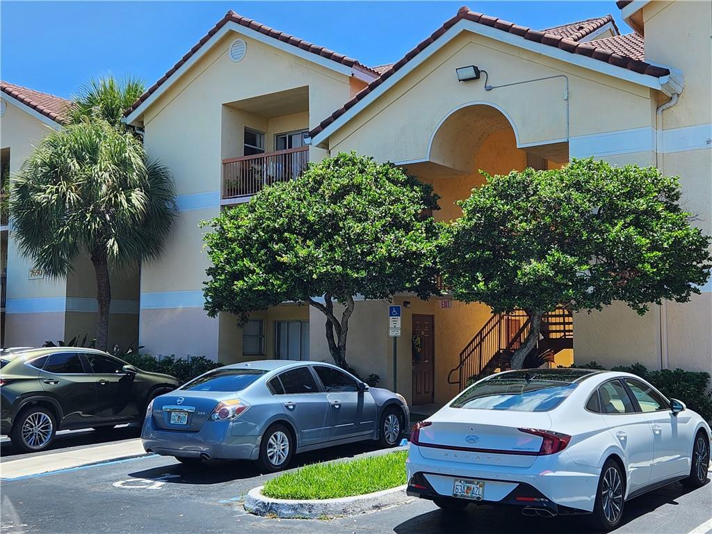 7650 Westwood Dr Unit 7650, Tamarac, FL 33321 Condo for Rent in