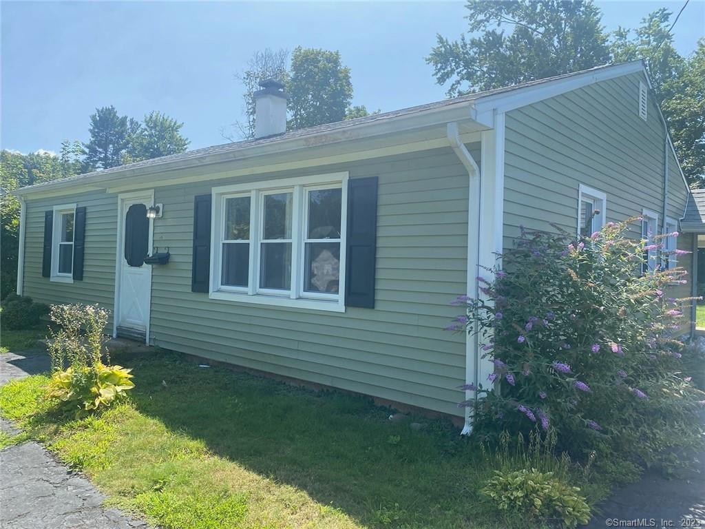 2 Brown St, Wallingford, CT 06492 House Rental in Wallingford, CT