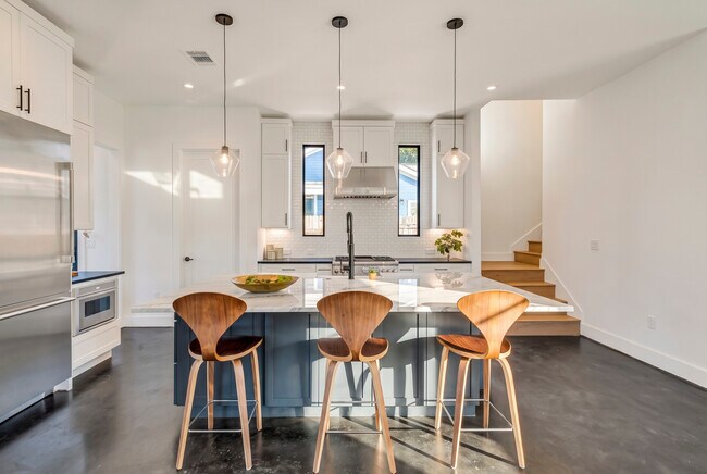 Foto del edificio - 607 E 47th St