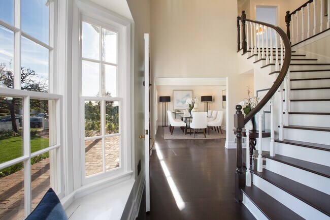 Foto del edificio - 3475 Cabrillo Blvd