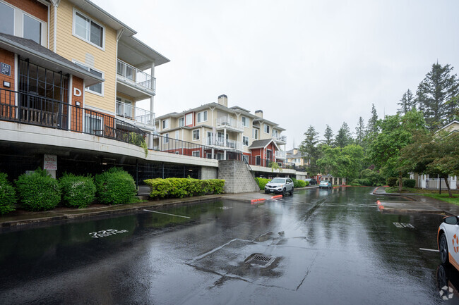 Building Photo - The Saxony Apartments