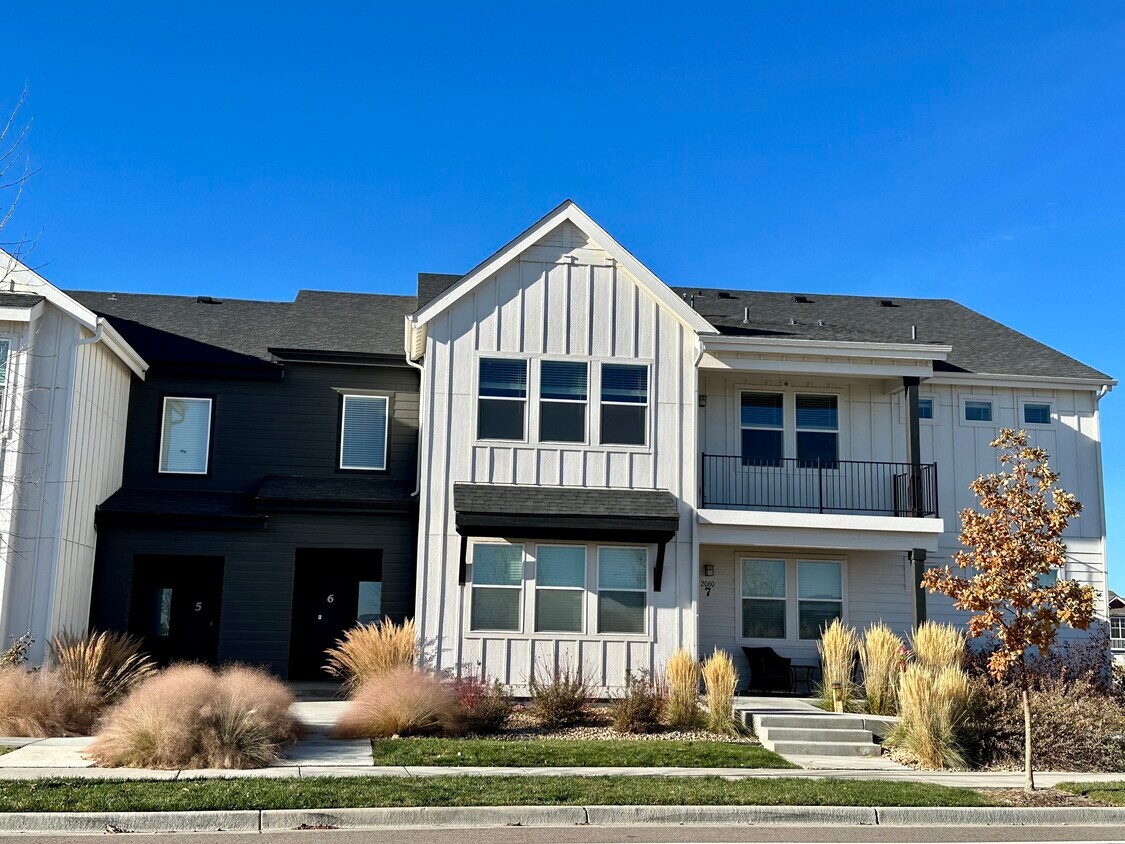 Foto principal - 2060 Autumn Moon Dr