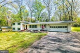 Primary Photo - 2425 Hunter Mill Rd