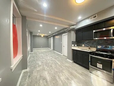 Foto del edificio - 2862 W Belden Ave