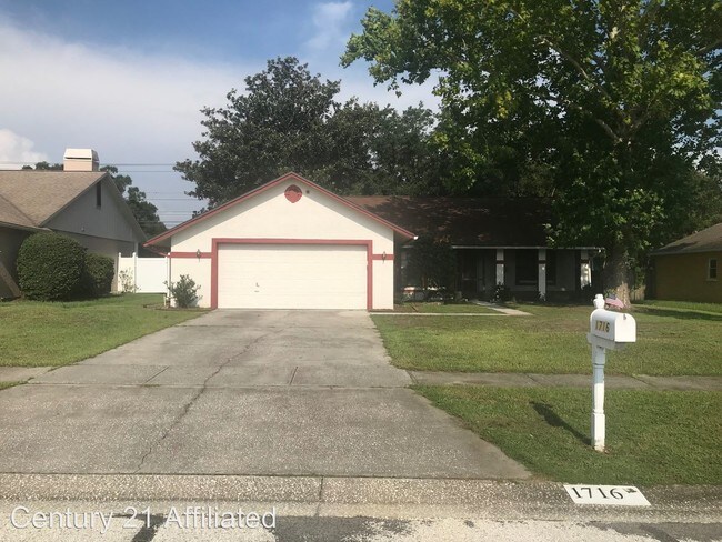 Building Photo - 3 br, 2 bath House - 1716 Fruitridge St.