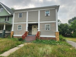 Building Photo - 536 E 117th St