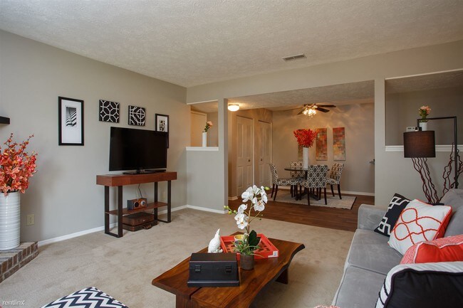 Building Photo - 50 Cedar Bluff Dr