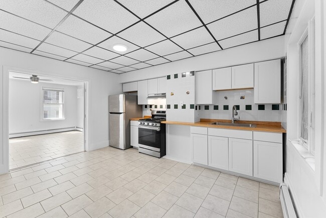 Foto del edificio - 212 Princeton St