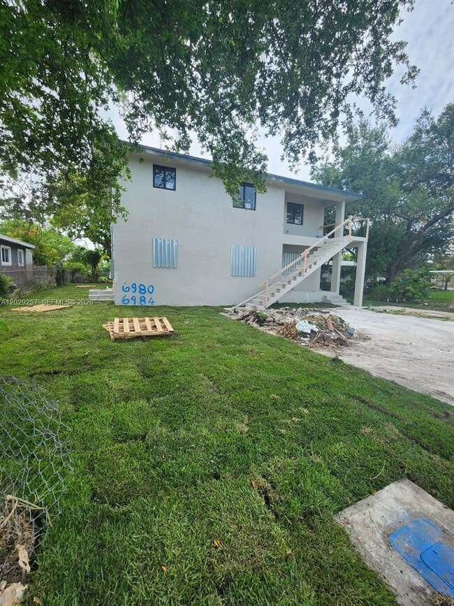 Building Photo - 2970 NW 48th St