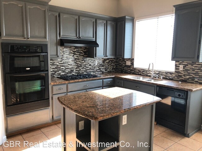 Building Photo - 4 br, 2.5 bath House - 1113 Halidon Way