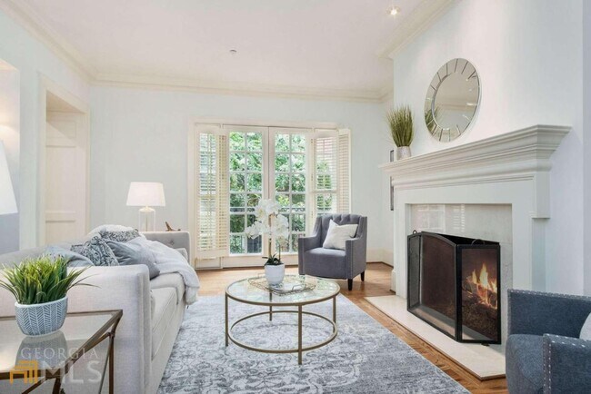 Building Photo - 2806 Rumson Ct NE