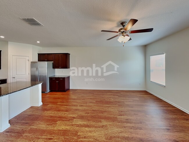 Building Photo - 8116 Golden Bamboo Dr