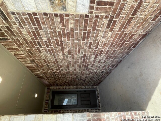 Foto del edificio - 11219 Sawyer Valley