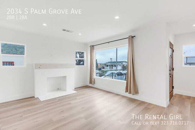 Foto del edificio - 2034 S Palm Grove Ave