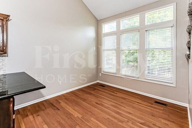 Foto del edificio - 5319 Millridge St