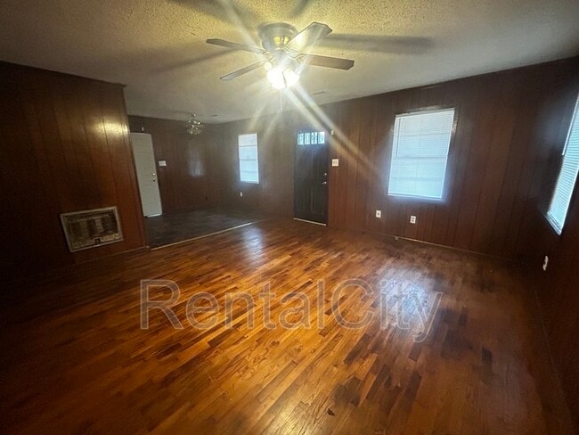 Foto del edificio - 1177 Westmoreland St