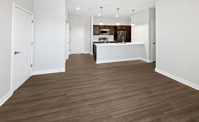 Onyx Living Room - The Jade on Tremont