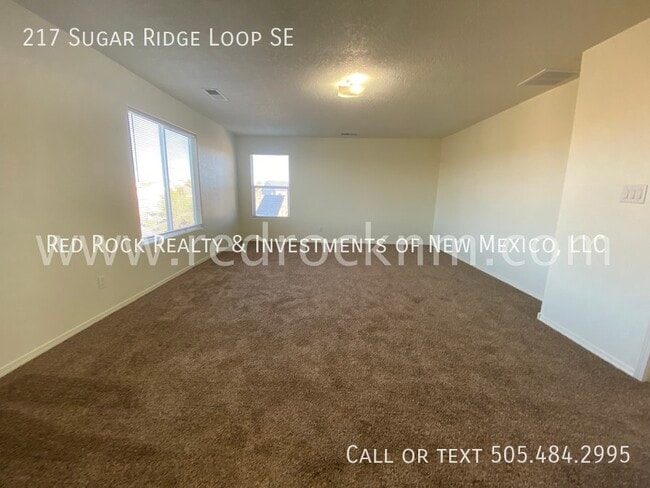 Building Photo - 217 Sugar Ridge Loop SE
