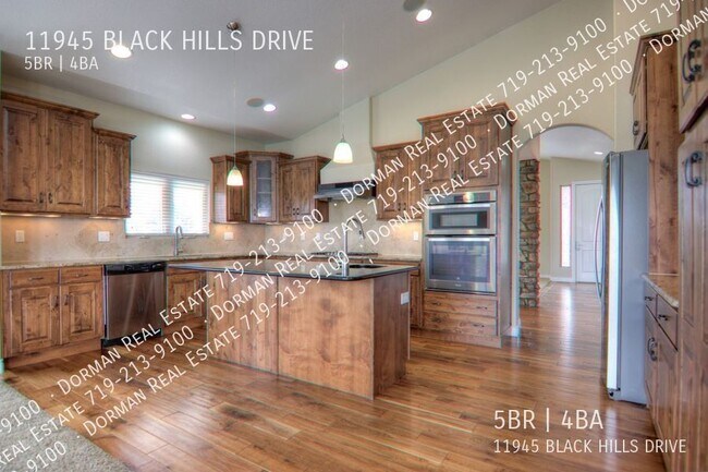 Foto del edificio - 11945 Black Hills Dr