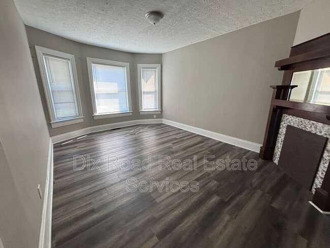 Building Photo - 67-69 W Hudson Ave, - 69