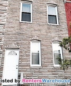 Primary Photo - 3407 E Lombard St