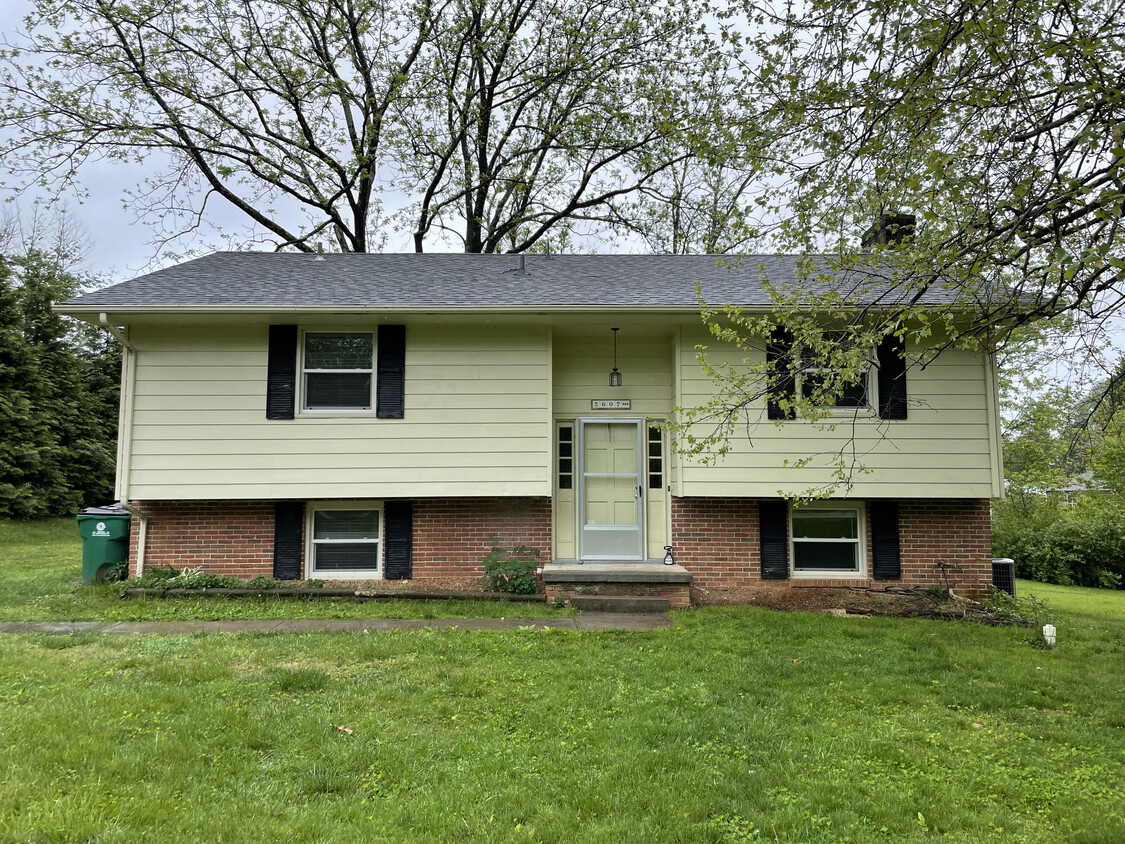 Foto principal - 607 Kelsey Ln
