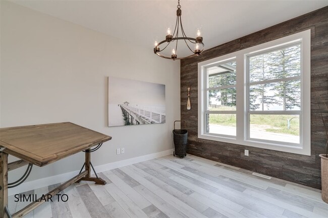 Photo du bâtiment - 4550-4550 Teskey Rd