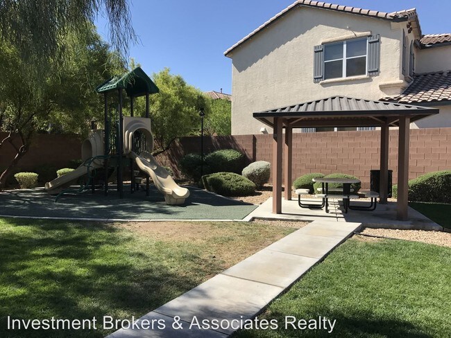 Foto del edificio - 3 br, 2.5 bath House - 7257 Cabarita Ave