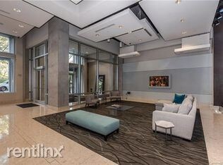 Foto del edificio - 210 N Church St
