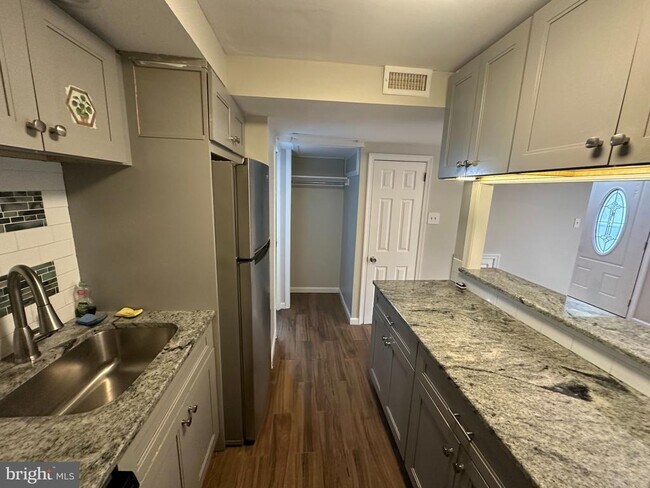 Foto del edificio - 21 Park Valley Ln