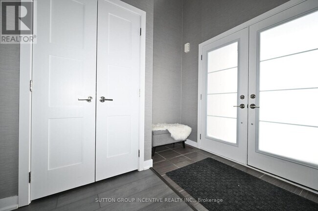 Building Photo - 19 Mabern St