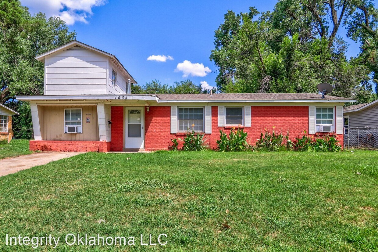 Foto principal - 4 br, 1 bath House - 1904 Cherry Lane