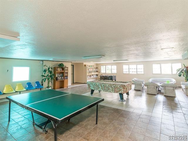 Primary Photo - 2211 Ala Wai Blvd