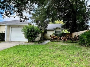 Building Photo - 410 Poplar Ct
