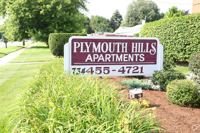 Foto del edificio - Plymouth Hills Apartments