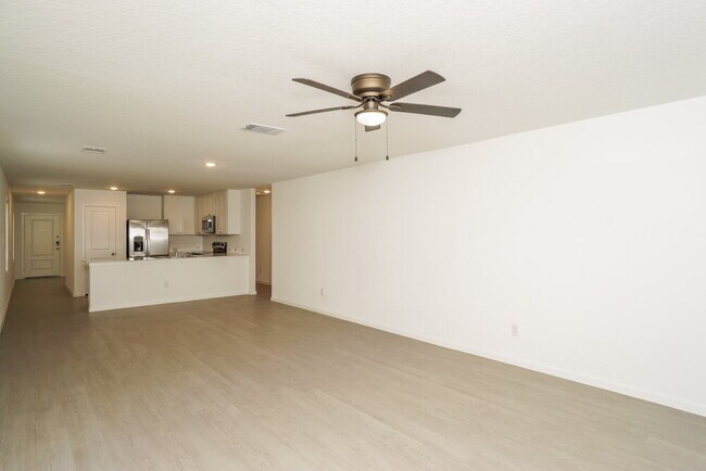 Building Photo - 540 Roquefort St