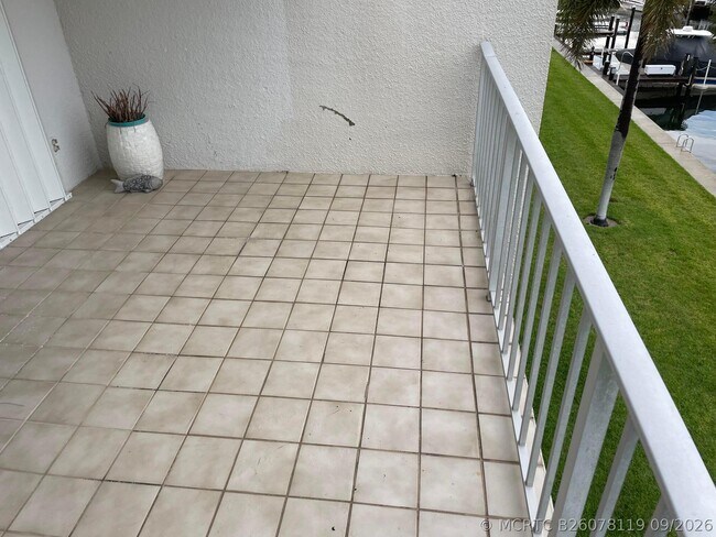 Building Photo - 1070 Sugar Sands Blvd
