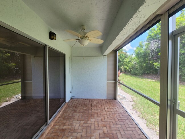 Building Photo - Apartment for rent
