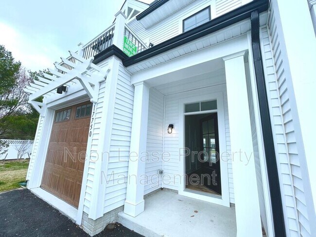 Building Photo - 17750 Wilkens Way