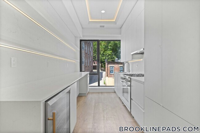 Foto del edificio - 1578 Beacon St