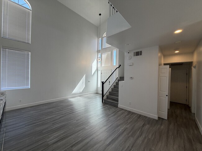 Building Photo - 2456 Sheltered Meadows Ln